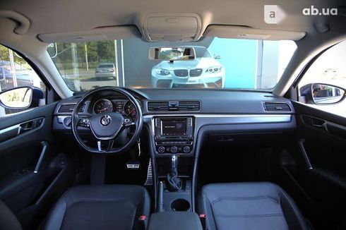 Volkswagen Passat 2017 - фото 12