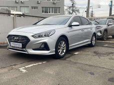 Продажа б/у Hyundai Sonata 2018 года - купить на Автобазаре