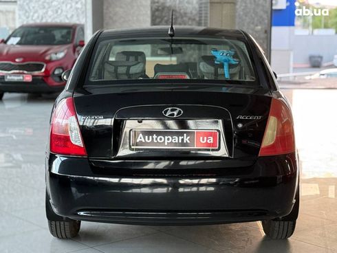Hyundai Accent 2007 черный - фото 6