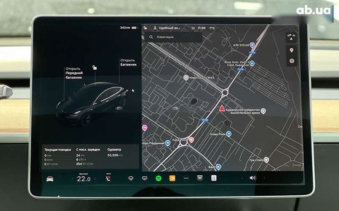 Tesla Model 3 2020 - фото 17