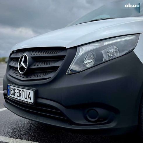 Mercedes-Benz Vito 2022 - фото 9