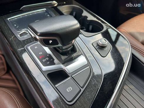 Audi Q7 2017 - фото 22