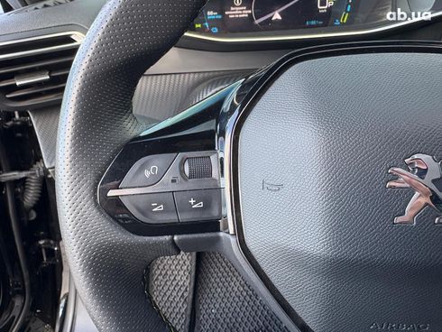 Peugeot e-2008 2021 черный - фото 20