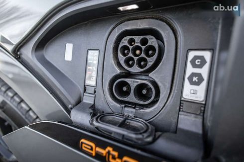Audi E-Tron 2022 - фото 28