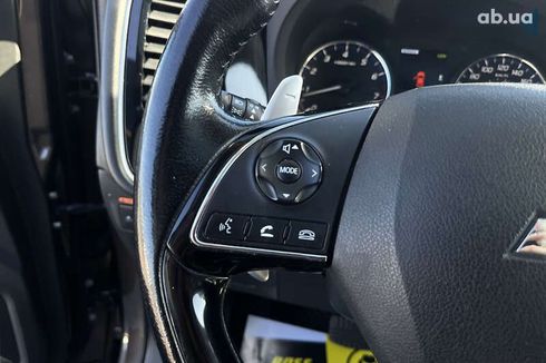 Mitsubishi Outlander 2015 - фото 21