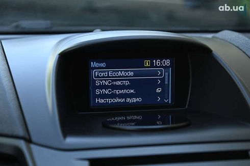 Ford Fiesta 2017 - фото 25