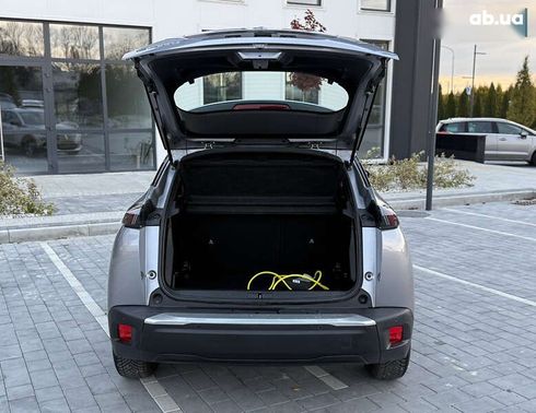 Peugeot e-2008 2022 - фото 10
