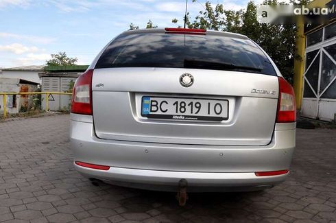 Skoda Octavia 2009 - фото 2