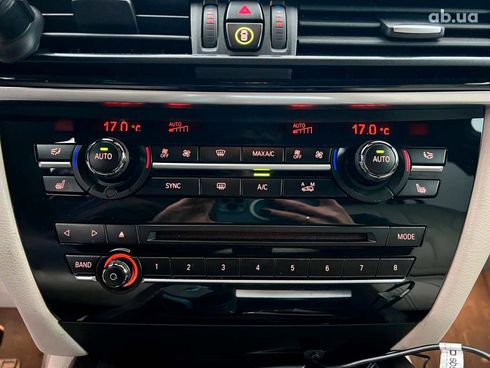 BMW X5 2016 коричневый - фото 30