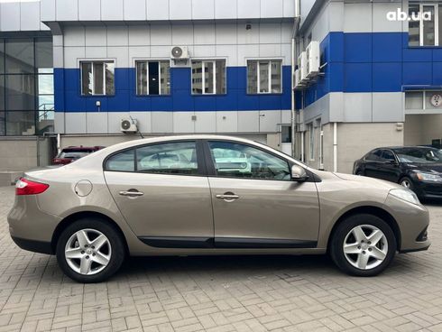 Renault Fluence 2015 бежевый - фото 31