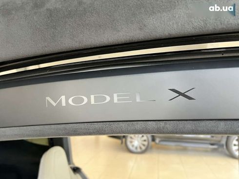 Tesla Model X 2022 - фото 22