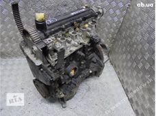 Запчастини Двигуна на Легкові авто Nissan - купити на Автобазарі