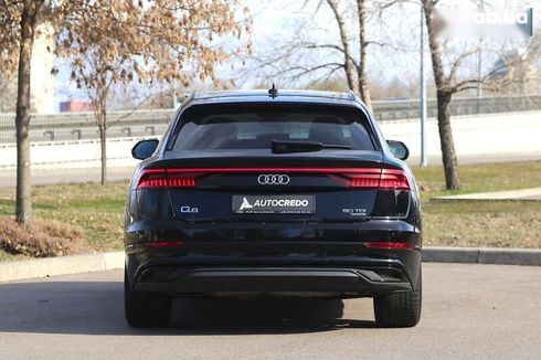 Audi Q8 2020 - фото 5