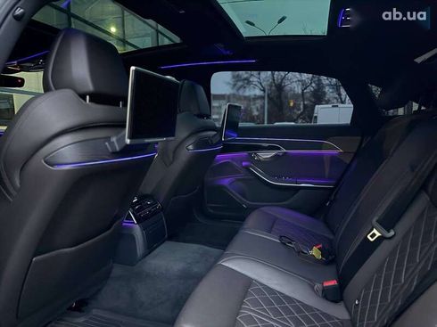 Audi A8 2019 - фото 16