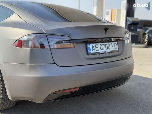 Tesla Model S 2016 - фото 11