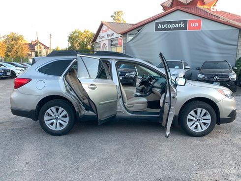 Subaru Outback 2016 бежевый - фото 40