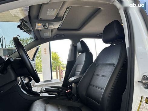Volkswagen Passat 2018 - фото 26