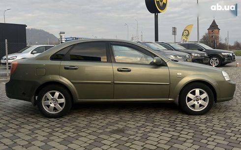 Chevrolet Lacetti 2004 - фото 7