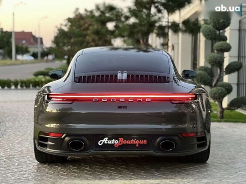 Porsche 911 2019 - фото 18