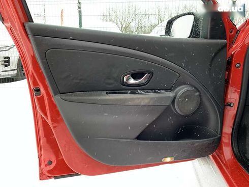 Renault Megane 2010 - фото 23