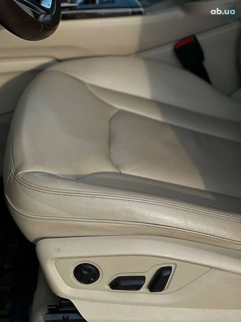 Audi Q7 2018 - фото 30