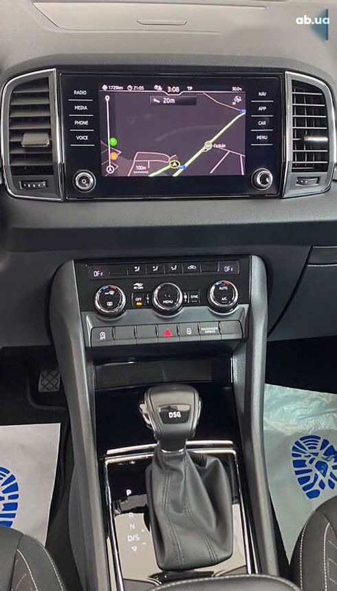 Skoda Karoq 2021 - фото 23