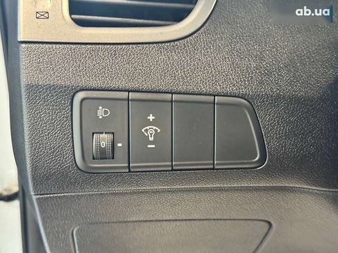 Hyundai Elantra 2012 - фото 19