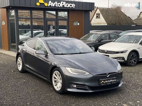 Tesla Model S 2017 - фото 10