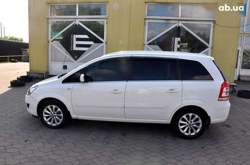 Opel Zafira 2014 - фото 12