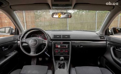 Audi A4 2002 серый - фото 6