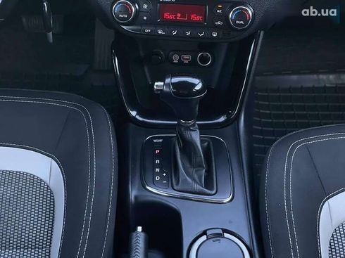 Kia Cee'd 2016 - фото 19
