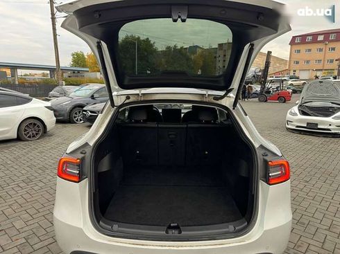 Tesla Model Y 2022 - фото 18