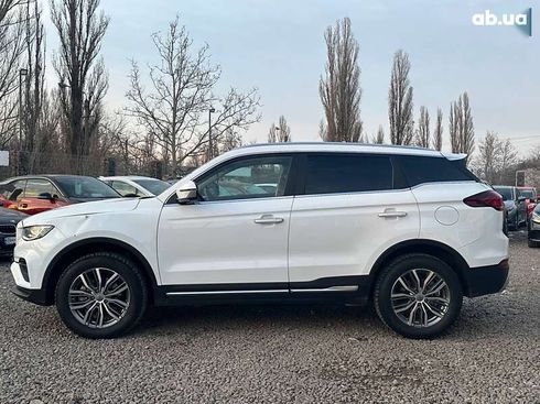 Geely Atlas 2022 - фото 8