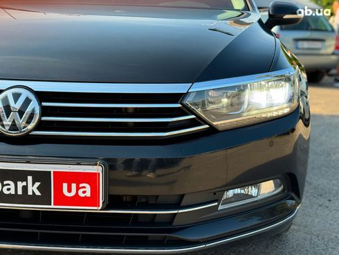 Volkswagen Passat 2017 черный - фото 13