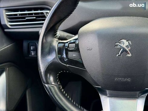 Peugeot 308 2016 - фото 30