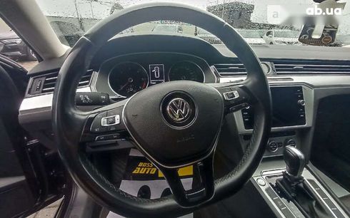 Volkswagen Passat 2017 - фото 13