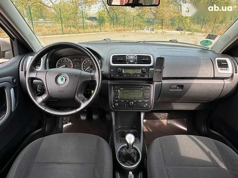 Skoda Fabia 2008 - фото 16