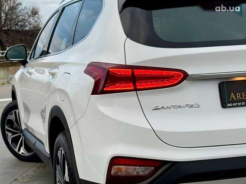 Hyundai Santa Fe 2018 - фото 10