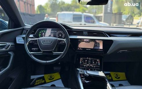 Audi E-Tron 2021 - фото 12