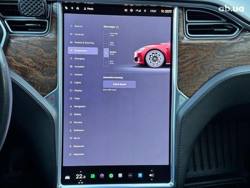 Tesla Model S 2018 красный - фото 35