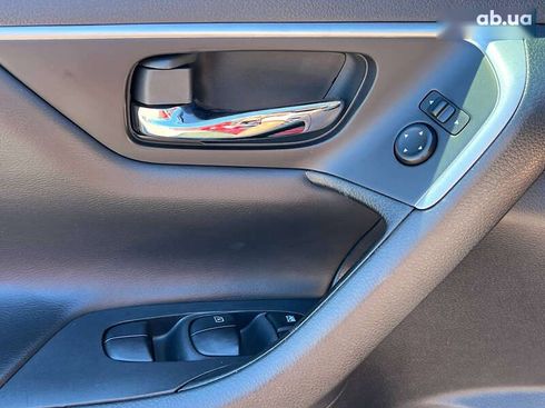 Nissan Altima 2017 - фото 17