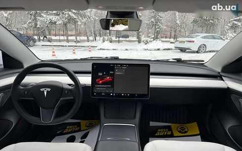 Tesla Model 3 2021 - фото 12