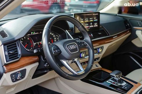 Audi Q5 2020 - фото 22