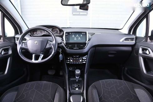 Peugeot 2008 2017 - фото 19