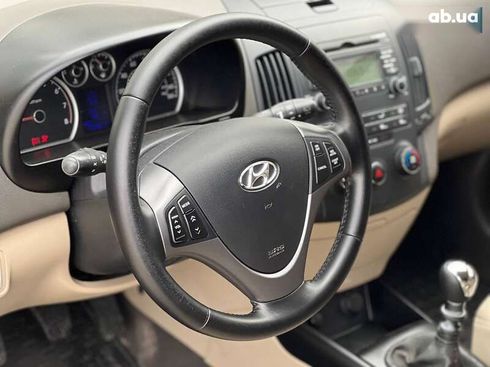 Hyundai i30 2009 - фото 17