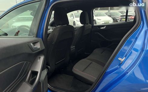 Ford Focus 2021 - фото 15
