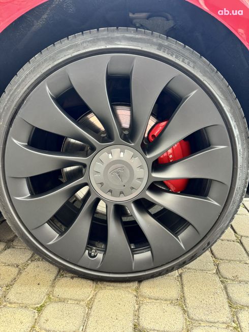 Tesla Model 3 2021 красный - фото 19