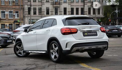 Mercedes-Benz GLA-Класс 2018 - фото 11