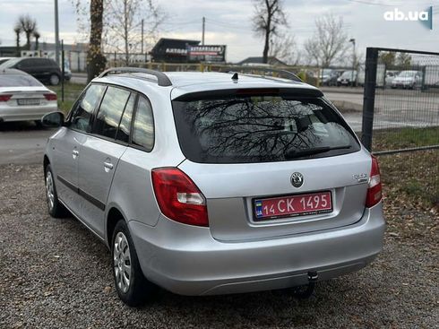 Skoda Fabia 2008 - фото 10