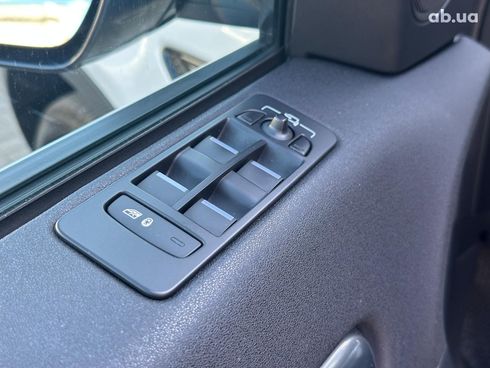 Land Rover Discovery Sport 2017 белый - фото 12